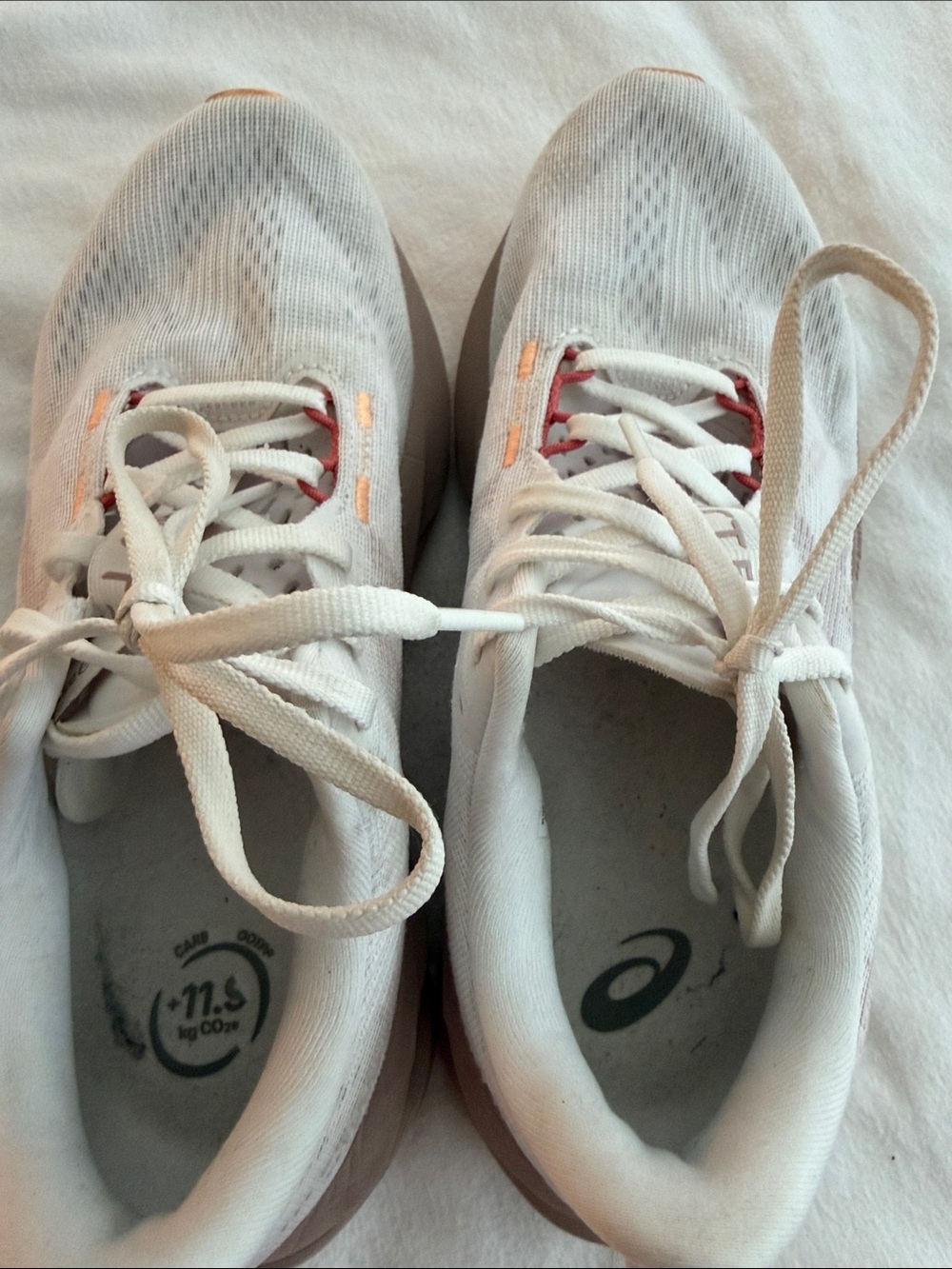 ASICS NovaBlast White/FawnMesh Running Shoes - Picture 6 of 7